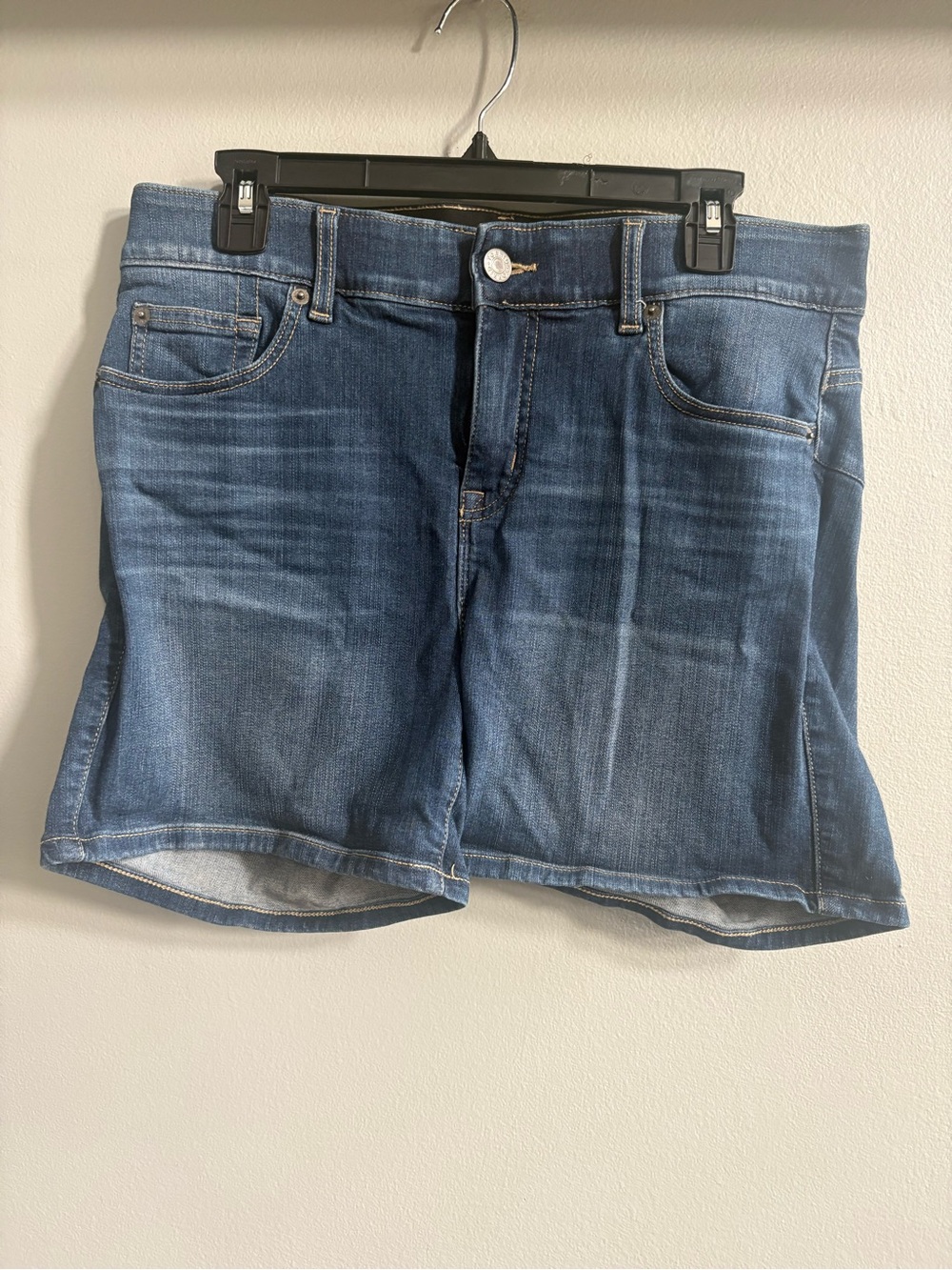 Torrid Dark Indigo Bombshell Denim Shorts 5” high rise 12